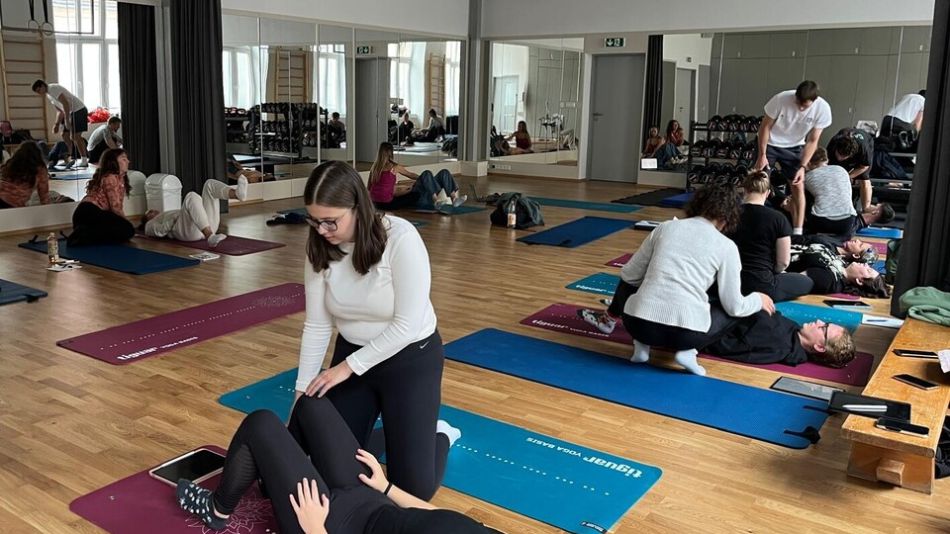 Moderní výuka zdravotníků. Fakulta ZČU otevírá centrum s reálnými pacienty i virtuální realitou