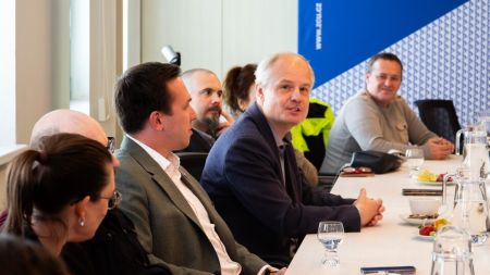 ZČU a MPO: Výzkum a inovace v Plzni