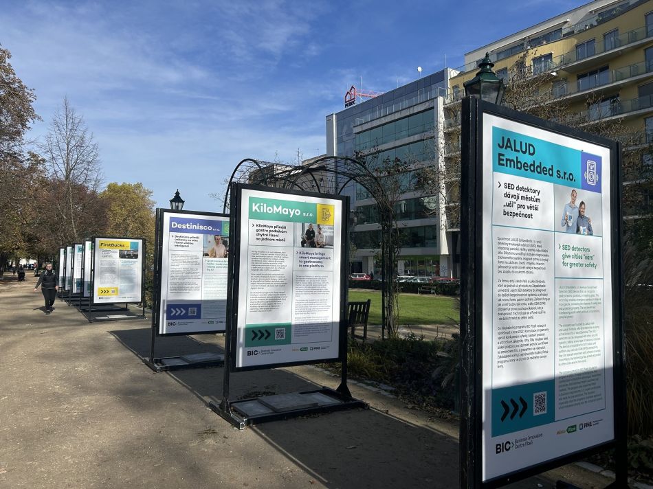 Foto: BIC Plzeň Výstava Inkubace BIC Plzeň v Šafaříkových sadech v Plzni_3_foto BIC Plzeň